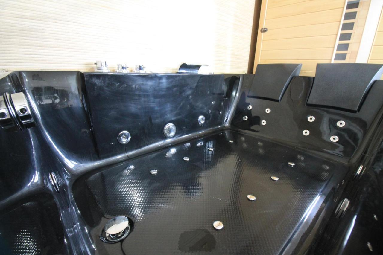 קורביל-אסונס Derniere Reservations Avant Indisponibilite En Septembre Pour 12 Mois, Illimites Jacuzzi Spa Bain A Remous Interieur, Sauna Interieur, Parking Reserve, Vue Et Acces Parc, Prestations Uniques, 1Er Etage מראה חיצוני תמונה